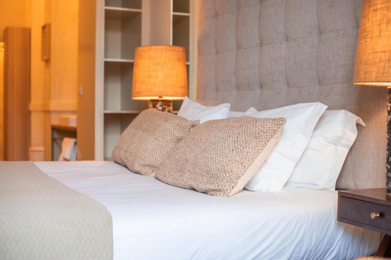 Paraiso Garden Suite--- Spacious & Downtown Porto Kültér fotó