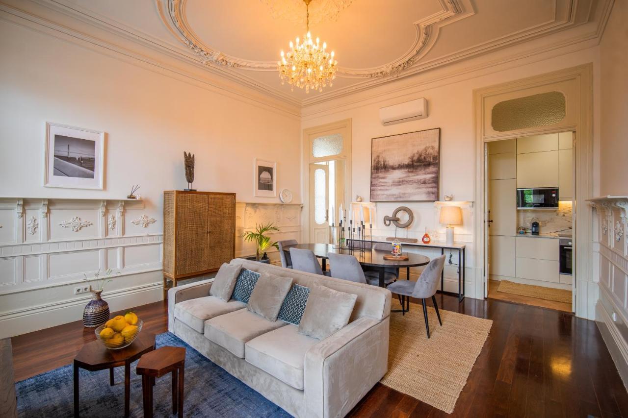 Paraiso Garden Suite--- Spacious & Downtown Porto Kültér fotó